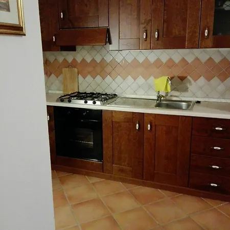 With 2 Bedrooms In Lu Bagnu, With Furnished Terrace - 300 M Apartment *